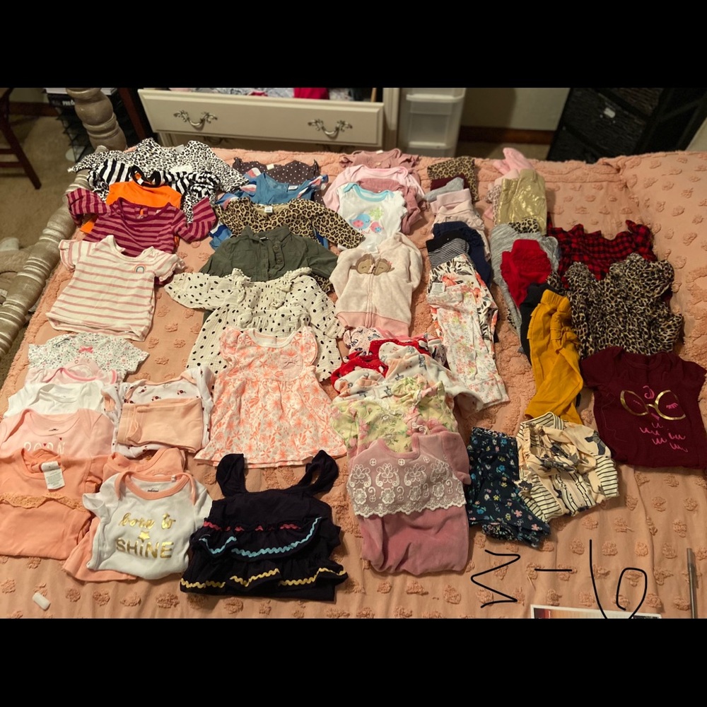 Baby girl clothes 3-6 months lot